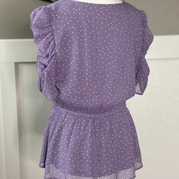 Lavender top - Picture 2 of 4